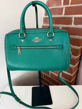 COACH Medium Rowan Satchel EUC